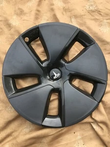 Tesla Model 3 Aero Dark Gray Hubcap 18" 2017 - 2021 1044271-00-A - Picture 1 of 3