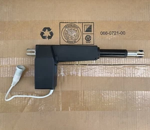 Linak DK-6430 Nordborg Actuator motor 24v - Picture 1 of 8