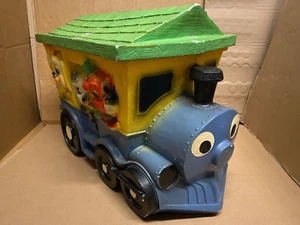 Vintage Choo Choo Train Animal Friends Blow Mold Toy Chest 33" in Size - Picture 1 of 17