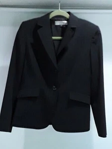 NEW Tahara womens size 10 black with thin stripes 2 button with pockets blazer - Picture 1 of 8