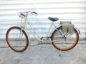 1940's VINTAGE LADY BICYCLE 26" WOODEN RIMS GRIPS FRANCE - Picture 1 of 12