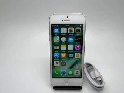 Apple iPhone 5 16 GB White & Silver (GSM/LTE) A1429 (UNLOCKED) MD655LL/A - Image 1 of 4
