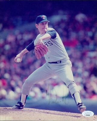 Nolan Ryan Texas Rangers Signed 8x10 Glossy Photo JSA Authenticated - Image 1 of 2