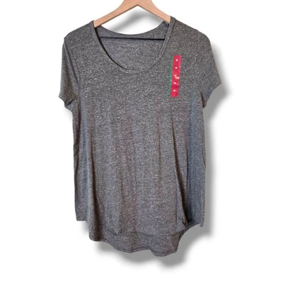 Merona t-shirt womens Medium grey Scoop-neck short-sleeve NWT - Image 1 of 4