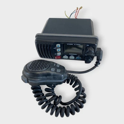 Icom IC-M304 Submersible Marine VHF Radio Transceiver Unit W/ Attached Hand Mic - Image 1 of 4