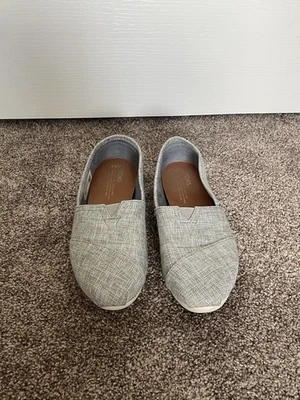 Toms Classic Alpargata Gris Con Rayas de Lino Metálico Talla 8.5 Foto 1 de 4