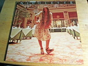 NICOLETTE LARSON Nicolette LP Vinyl Record 1978 Warner Bros BSK 3243  - Picture 1 of 3