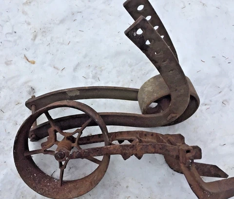 Antique Planet Jr. No. 4 Cast Iron Planter / Cultivator Parts & other Steampunk Cover