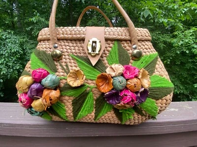 Vintage tan straw handbag purse basket shape multi-colored flowers yarn leaves - Image 1 of 4
