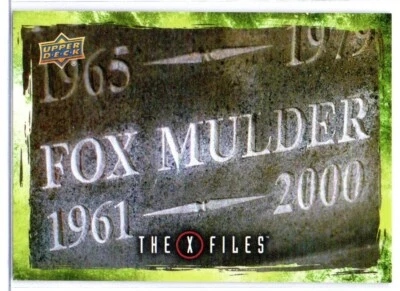 The X-Files UFOs and Aliens STICKER Trading Card Insert S-67 - Image 1 of 2