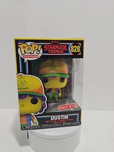 Funko POP Television #828 - Stranger Things DUSTIN bersaglio luce nera esclusivo - Foto 1 di 18