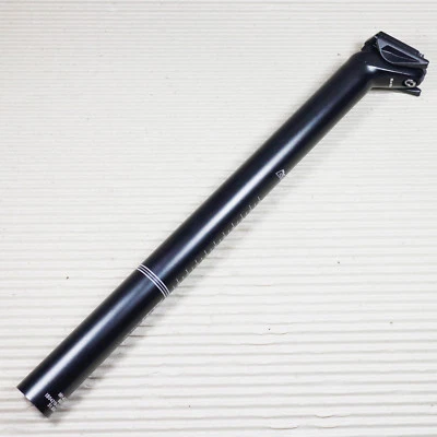 Sattelstütze XLC All Ride SP-O02 Ø 27,2 mm 400 mm Offset 15 mm Alu schwarz - Bild 1 von 4