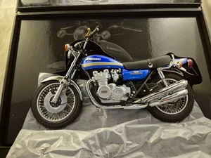Minichamps 122164102 Kawasaki 900 Z1 Super 4 1972 - blau metallic 1/12 - Bild 1 von 2