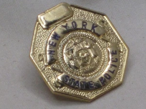 vintage NEW YORK STATE POLICE metal Bellfower lapel pin BX1 - Picture 1 of 5