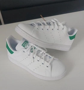 adidas Stan Smiths UK 3 - Picture 1 of 6