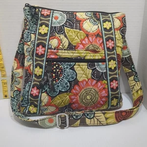 Vera Bradley Purse Crossbody Hand Bag Hipster Quilted Adjustable Strap Zipper - Picture 1 of 13