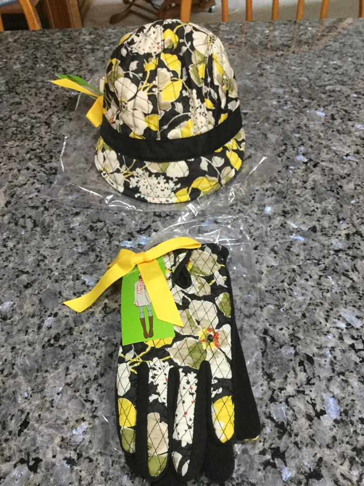 Vera Bradley Newsgirl Hat Dogwood Retired/color Buy Now