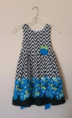 Vestido de Fiesta Blanco y Negro Talla 6 Forrado Chevron con Corbata Azul y Gráfico Floral LEER Foto 1 de 4