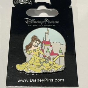 Disney Pin Trading Pin Beauty And The Beast Belle 2012 New on Card MINT v22 - Picture 1 of 3