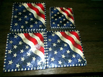 Paquete de 4 servilletas bandera americana - paquetes de 3 12 3/4" y 1 9 7/8" Foto 1 de 2