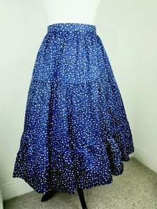 Falda escalonada VINTAGE / RETRO - Falda oscilante estampada azul y blanco W28"" L30"" en muy buen estado - Imagen 1 de 10