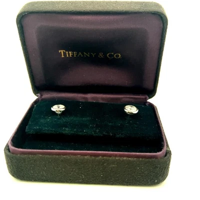 Tiffany & Co 2.05 Carat Round Brilliant G VS1 Diamond Platinum Earrings - Image 1 of 4