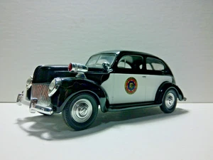 LIBERTY CLASSICS HIGHWAY PATROL 1940 FORD SEDAN CALIFORNIA HW PATROL/Police - Picture 1 of 4