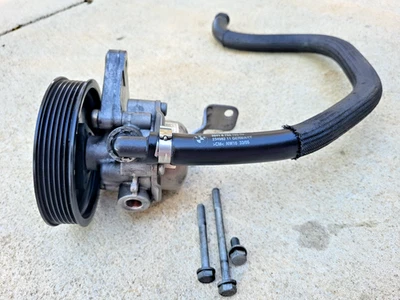 Bomba de dirección asistida BMW E46 330Ci 325Ci con polea LUK 6760034 OEM 86 k millas Foto 1 de 4