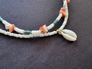 Two Beach Holiday Carved Shell Bead Beaded Statement Collar Necklace Cream Pink - Picture 1 of 8
