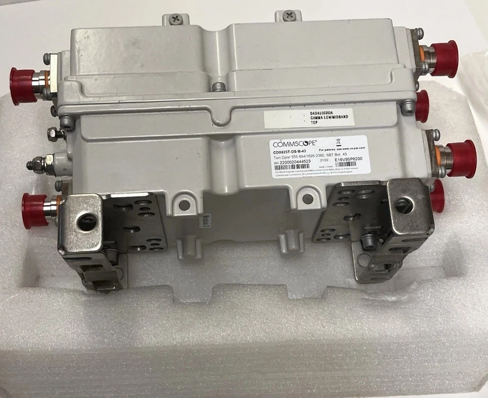 Commscope CDX623T-DS-B-43 двойной диплексор 555-894/1695-2360, бот SBT, 43 - Изображение 1 из 4
