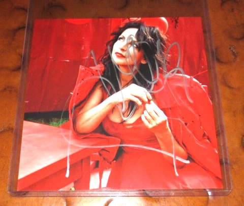 Nena 80's  pop singer signed autographed photo 99 Luftballons Red Balloons Cover