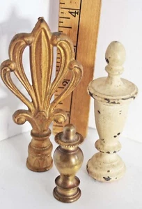 3 Vintage Lamp Finials Brass Shabby & Chic White - Picture 1 of 7