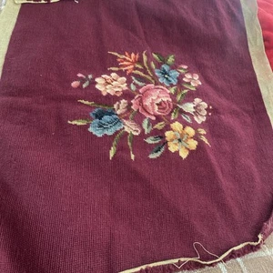 Silla vintage de lona a punta de aguja completa flores granate tamaño 22x25 - Imagen 1 de 3