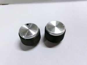 2 VINTAGE BLACK BAKELITE CONTROL KNOBS W/ALUMINUM CAPS - Picture 1 of 3