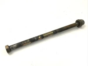 05 Polaris Predator 500 OEM basculante trasero perno eje de pivote brazo oscilante - Imagen 1 de 3