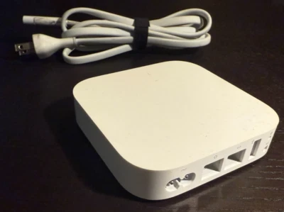 Apple A1392 Airport Express 2nd Gen Dual Band WiFi Router - Great Shape & Tested - Image 1 of 4