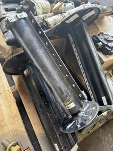 Lippert Level Up 236560 RV Hydraulic Leveling Jack 14,000lb 9" Dia Foot - Picture 1 of 6