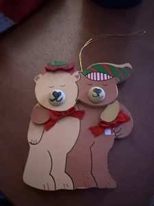 Coppia orso in legno vintage Joan Berg Victor con fiocchi rossi ornamento Kurt Adler - Foto 1 di 3