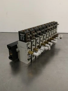 Lot of 10 Numatics L11BA452BG00061 8 Bank Valve Stack w/Solenoid 226-79B 6C - Picture 1 of 5