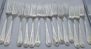 Set di 14 antichi SEB martellati E.P.N.S. 7 Forcelle 1/4" Forcella Placcato Argento Nazionale  - Foto 1 di 15