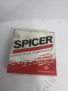 SPICER DRIVETRAIN JOINT BEARING STRAP KIT 6.5-70-18X 12112-AP - NOS - Picture 1 of 2