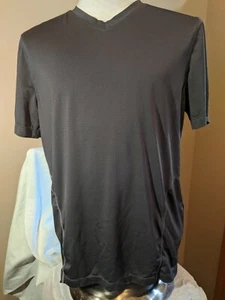 Mondetta Men's Medium Athletic V Neck Shirt - Picture 1 of 6