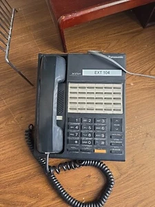 Panasonic XDP T7220 Digital Phone with 24 Key and Speaker -Black - Picture 1 of 2