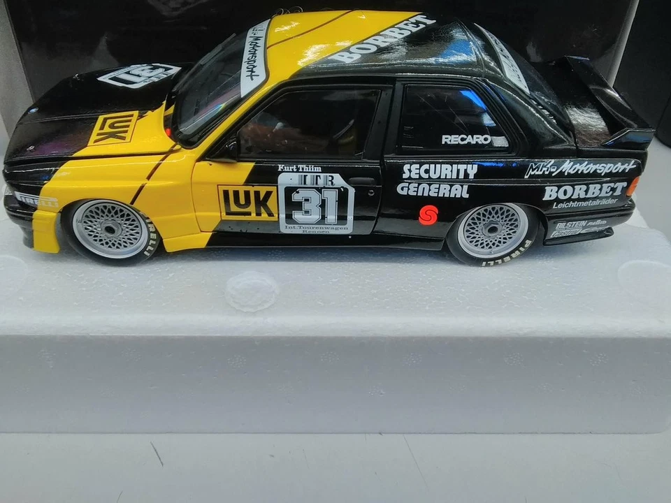 Minichamps DTM1992 #31 BMW M3 - Image 1 of 4