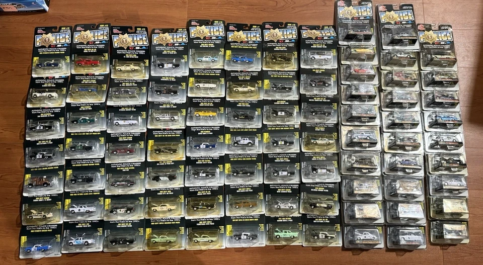 COLECCIÓN SURTIDA DE 86 Policías EE. UU. CARROS DIECAST RACING CHAMPIONS 1/64 Foto 1 de 4