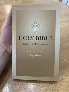 "Holy Bible the New Testament" King James Version Easy to Read - Picture 1 of 5