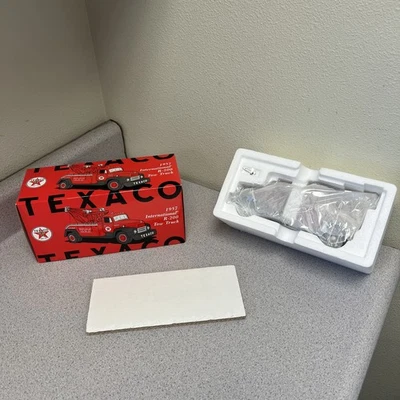 First Gear 德士古明星经销商 1957 年国际 R-200 拖车 18-2160 — 第 1/4 张图片