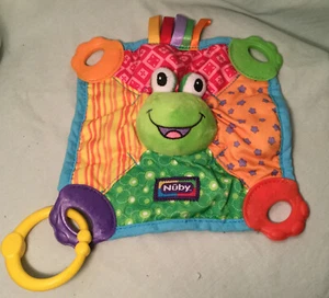 Nûby Teething Squeeky Frog Blanket Just Under 8 3/4' x 8 3/4" Nuby Distressed - Picture 1 of 4