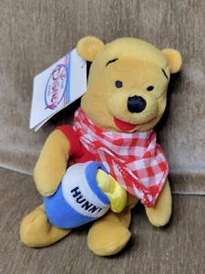 Disney Store Picnic Winnie The Pooh Bean Bag Plush 8" New - Picture 1 of 2