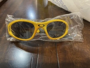 Kid Sunglasses Yellow/Black QTY=7 NEW - Picture 1 of 2
